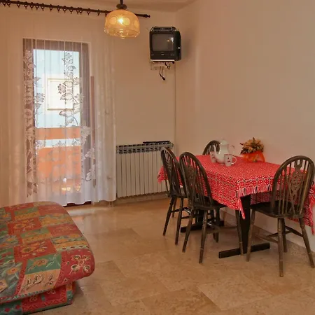 Stefanija 2 By Interhome